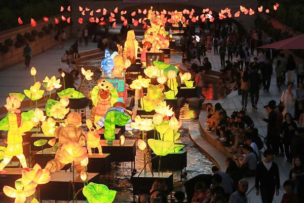 國網(wǎng)2015年第一批信息化項(xiàng)目（設(shè)備、調(diào)度控制系統(tǒng)）招標(biāo)公告