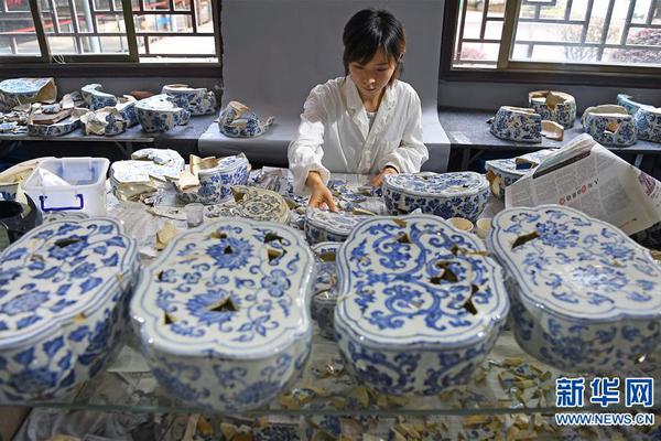 我國工業(yè)互聯(lián)網(wǎng)進(jìn)入實踐生根階段 有望構(gòu)建十萬億元規(guī)模大生態(tài)