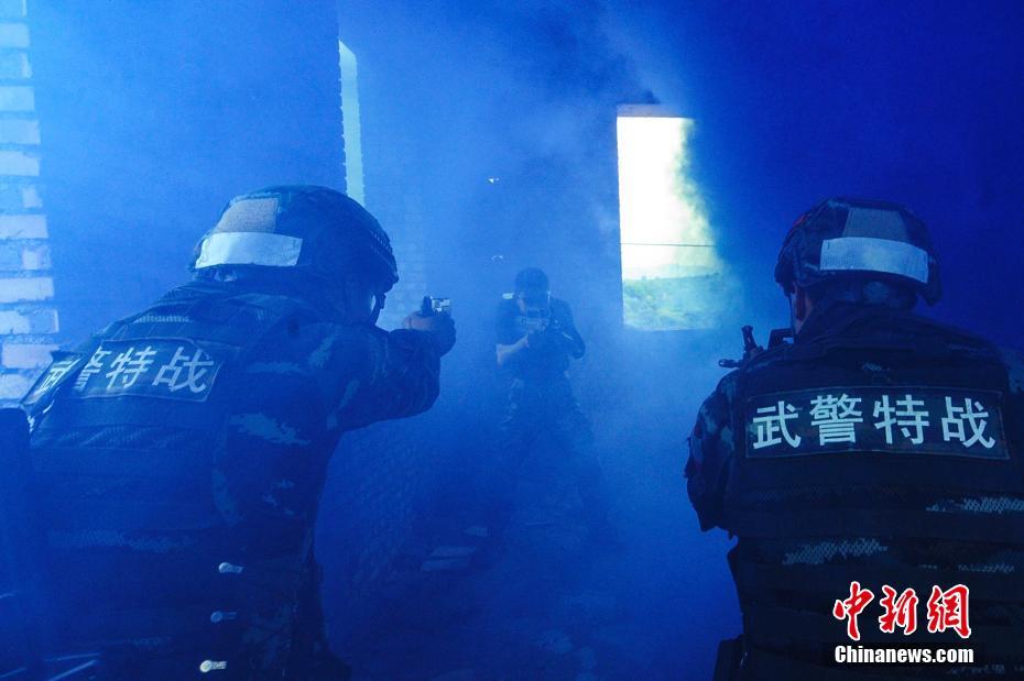 一副漫畫帶你看懂2020年“新基建”八仙