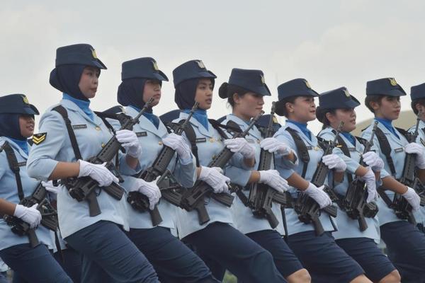 國家能源局原局長徐錠明：氫能儲能和智能是新型電力系統的基石