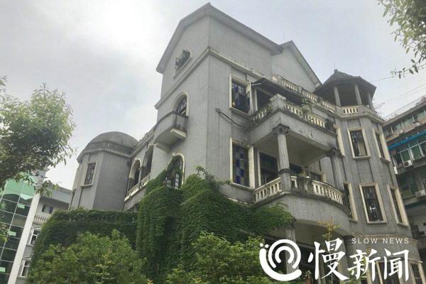 高校擴招 20 年后,一個二本大學生經歷的職場