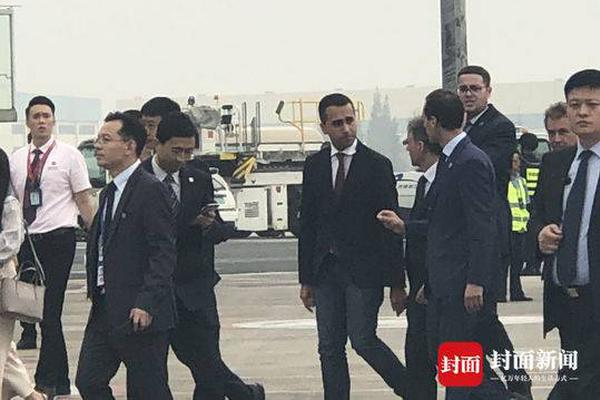卷土重來！美國破產光伏企業欲重返“光伏戰場”