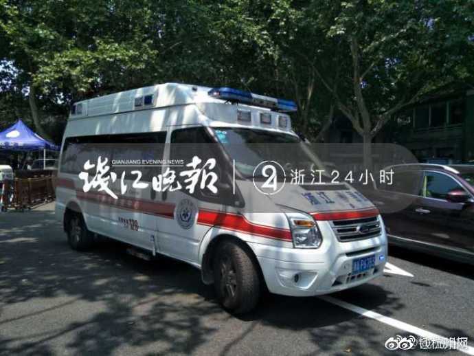 “光儲充一體”用足屋頂綠電