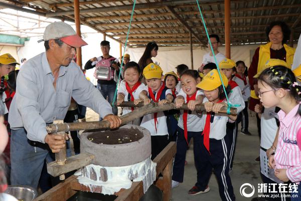 全力穩(wěn)住外貿(mào)外資基本盤&mdash;&mdash;住魯代表委員建言推進更高水平對外開
