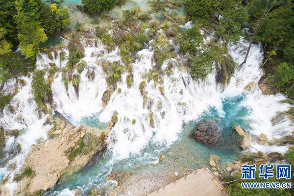 三峽集團(tuán)與中交集團(tuán)舉行中國(guó)水利電力對(duì)外有限公司交接儀式
