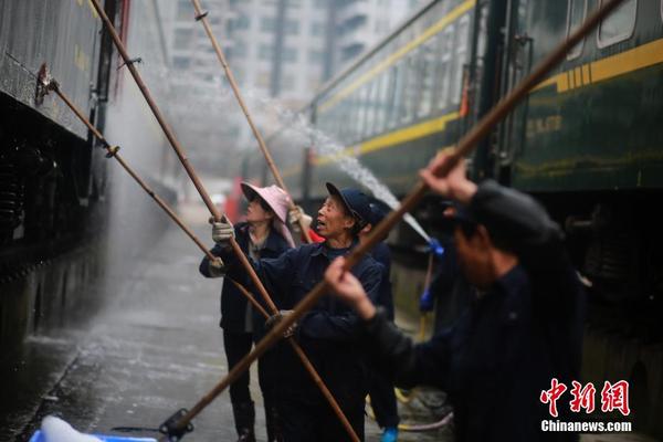 湖南省工業領域碳達峰實施方案：推動智能電網領域電力裝備綠色低碳發展