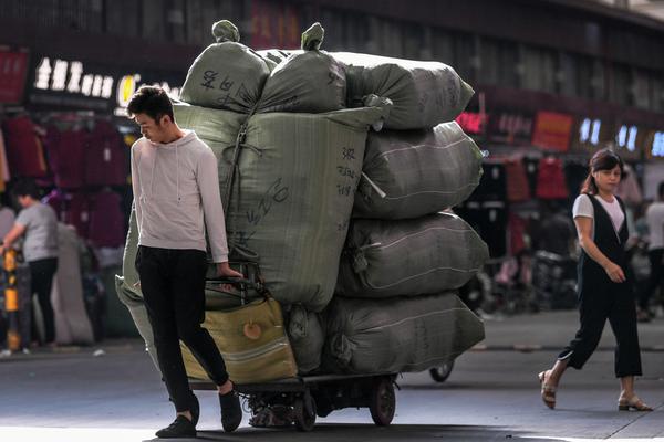 聯想“對掐”浪潮 服務器市場誰遭殃？