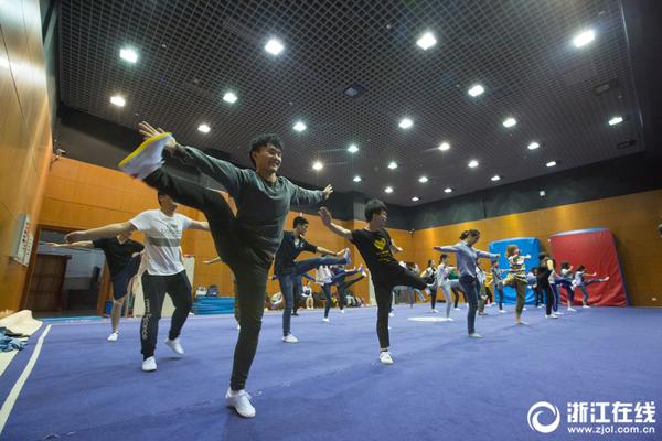 市委書記與頭部企業家的&ldquo;頂格頭腦風暴&rdquo;：疫情危中有機，機在工