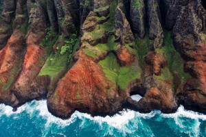 中國海油集中簽約12家國際公司 合作金額逾130億美元