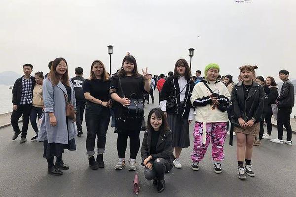 網上辦 自助辦 警郵辦 國慶假期七天濟南市網辦車管業務2.3萬筆