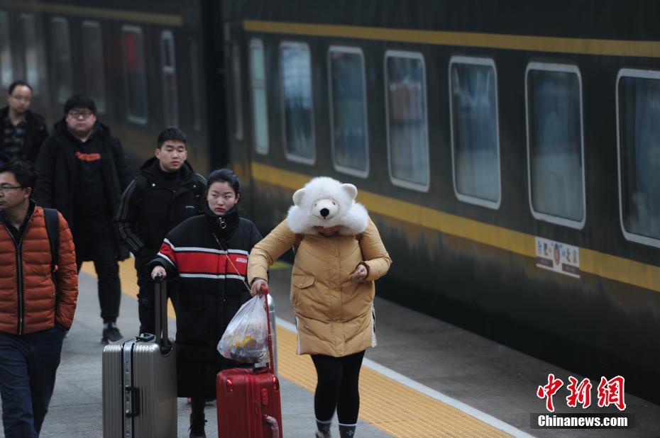 摔倒的奚夢瑤是“最棒的”，那沒摔倒的超模是什么？