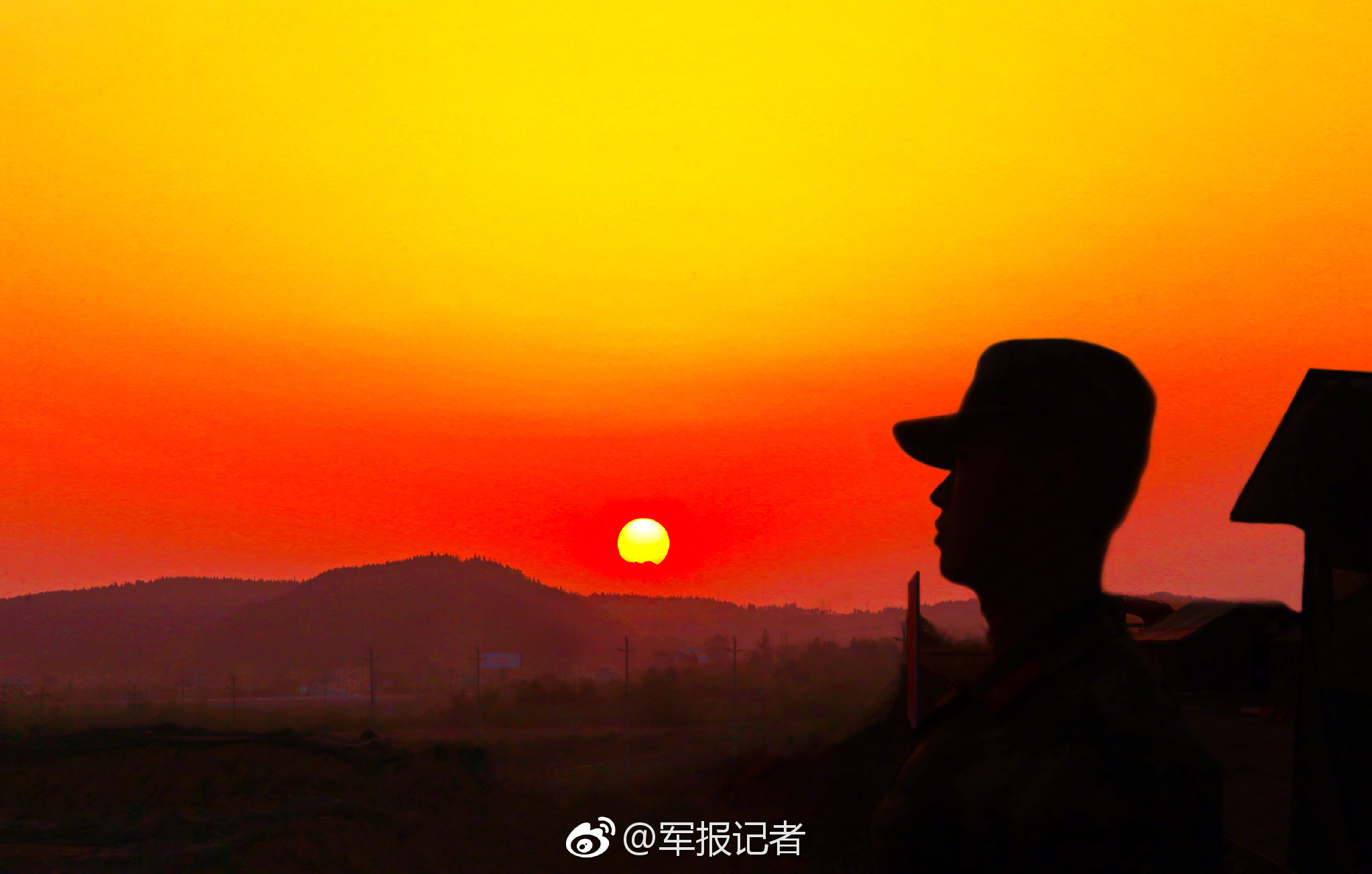需求導(dǎo)向試煉學(xué)子 遠(yuǎn)光軟件支持軟件大賽獲貢獻(xiàn)獎(jiǎng)